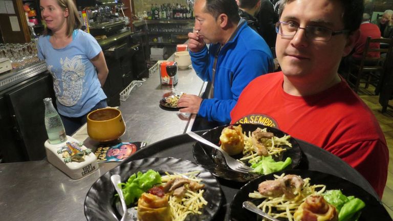 Preparaciones presentadas en una edici�n anterior del certamen de tapas de Taboada