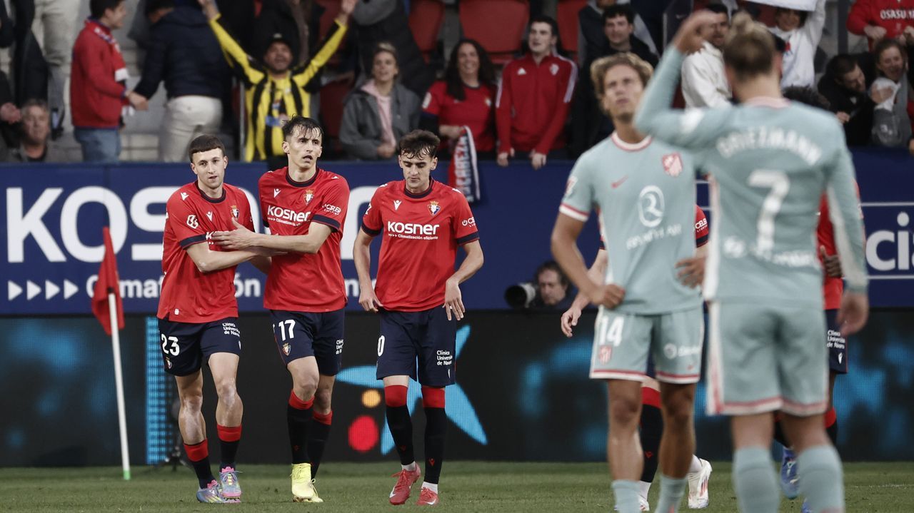 El Osasuna aprovecha el vértigo del Atlético a domicilio (2-0)