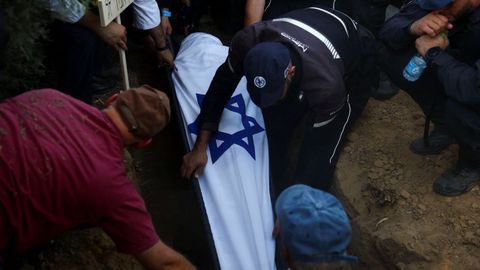 Entierro de una v�ctima israel� de los ataques de Ham�s