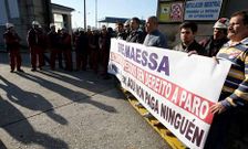 Parte de la plantilla de Maessa se moviliz� recientemente en apoyo de los despedidos.