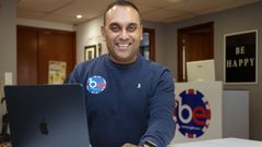 Brent en su academia en A Corua