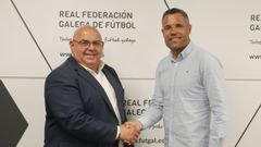 Pablo Prieto, presidente de la RFGF, con el nuevo presidente del CTGA, Roberto V�zquez Alvite.