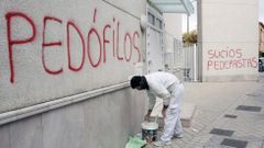 Pintadas aparecidas hace un a�o tras hacerse p�blica la denuncia en Granada.