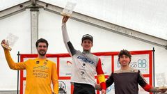 Marco, en el centro de la imagen, se proclam� campe�n en la segunda jornada de la Copa de Espa�a de Enduro. 
