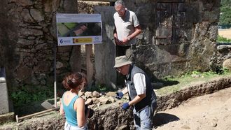 Durante cuatro das se desarroll la excavacin en las inmediaciones del cementerio de Vilacoba