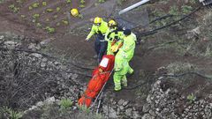 As� ha sido el despliegue para rescatar a la familia�asturiana accidentada en Canarias