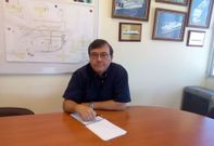 Francisco Dom�nguez es el responsable del programa de ejecuci�n de los cuatro petroleros.