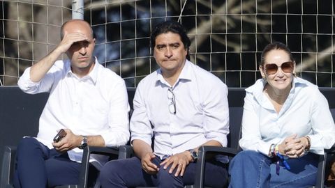 &Aacute;lex Otero, Maco Garc&eacute;s y Mari&aacute;n Mouri&ntilde;o, en el Celta Fortuna-Sporting de este mi&eacute;rcoles.