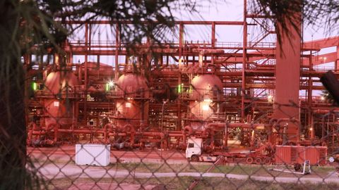 Planta de al�mina de Alcoa