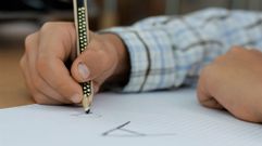 La sentencia insiste en que el hecho de que los ni�os compartan el mismo tiempo con el padre y la madre no debe ser algo excepcional sino normal.