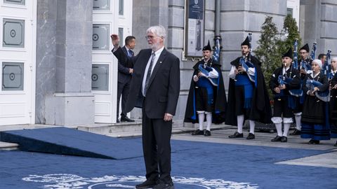 Llegada a la entrega de los Premios Princesa de Asturias 2025