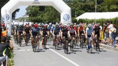 Ciclistas en Viveiro