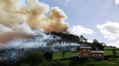 Incendios en Asturias, el fuego acecha varias poblaciones