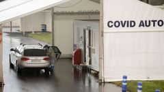 El autodiagn�stico, los test sin cita previa y las visitas a atenci�n primaria se complementan con la realizaci�n de pruebas PCR en el covid auto