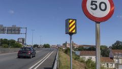 Los radares fijos (en la imagen, el de Conxo) generan m�s del 27 % de las sanciones.