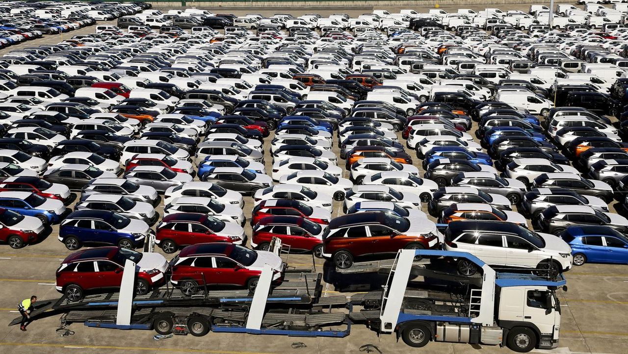 La venta de coches electrificados sube un 67 % en Galicia en pleno descenso de los gasolina y diésel
