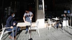 Terraza de hosteler�a en Burela este jueves a mediod�a