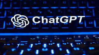 ChatGpt es uno de los modelos de lenguaje que se podr&iacute;an utilizar para escribir las novelas.