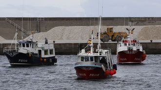 Barcos de bajura, en un acto de protesta en Celeiro en el 2021
