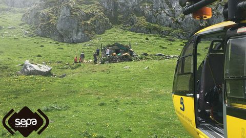 Rescate de monta�a en Quir�s