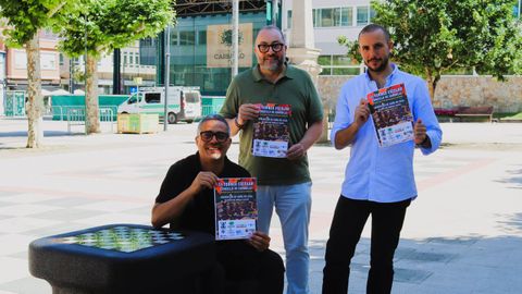El torneo de ajedrez fue presentado en la Praza do Concello