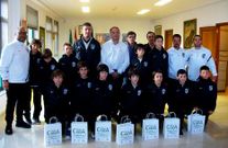 El equipo portugu�s del Vitoria de Guimaraes, ayer en el Concello.