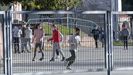 Nios jugando en el CEIP Campolongo tras la vuelta de las vacaciones de Navidad