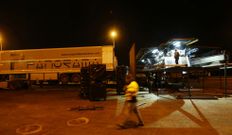 El fuerte viento oblig� a suspender la actuaci�n de Panorama. 