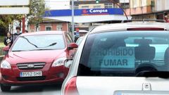 Algunos ciudadanos ya han prohibido por su cuenta fumar en el coche