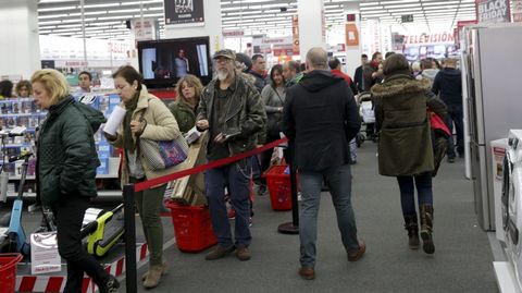 BLACK FRIDAY EN A CORU�A: MEDIA MARK