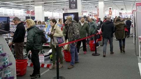 BLACK FRIDAY EN A CORU�A: MEDIA MARK