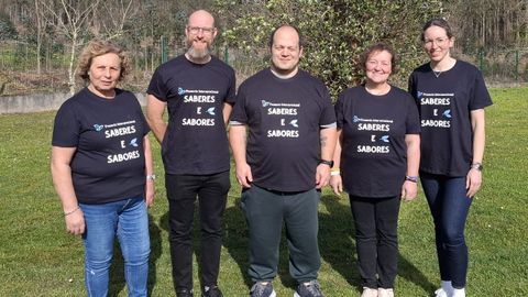 Voluntarios del programa intergeneracional Saberes e Sabores