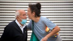 La falta de mascarilla, a pie de calle