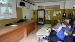 Una de las videoconferencias del profesor Pronkevych con alumnado, tambi�n ucraniano, del IES Monte Castelo