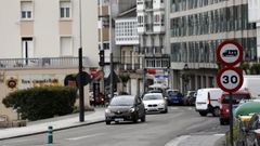 En la Avenida Navia Castrill�n, de Viveiro, la velocidad tambi�n est� limitada a 30