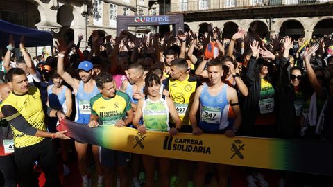 Carrera solidaria de la Guardia Civil en Ourense.