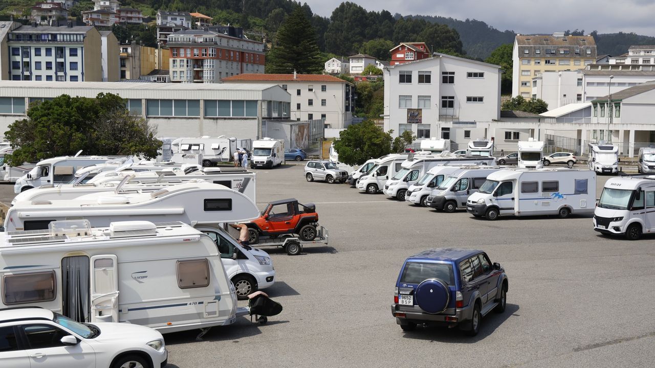 Un sector turístico en auge: el tirón del «caravaning» en A Mariña también plantea necesidades y regulaciones