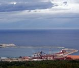 Alcoa,en la imagen, Vestas, la pesca y los servicios son la clave.