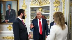 Trump colg en su reda social fotografas con Al Sharaa en el despacho oval.