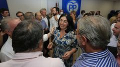 Elena Candia, felicitada por los afiliados lucenses