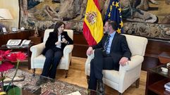 La ministra de Defensa, Margarita Robles, se reúne en Madrid con el exalcalde y portavoz del PSOE en Ferrol, Ángel Mato