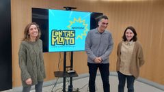 Ana Barreiro, Demetrio G�mez y �frica Mart�nez, durante la presentaci�n del Consello da Infancia de Pontevedra 