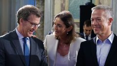 El l�der del PP, Alberto N��ez Feijoo, la ministra de Industria, Reyes Maroto, y el presidente del Senado, Ander Gil, este jueves en un acto en Madrid. 