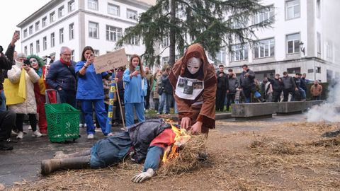 As� fue la tractorada en Oviedo convocada por URA, USAGA, COAG y ASAJA contra el acuerdo de libre comercio entre la Uni�n Europea y los pa�ses del Mercosur