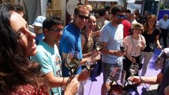 Ambiente en las casetas en una de las �ltimas ediciones del Festival do Vi�o de Monforte