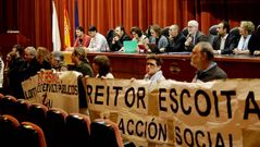 Protesta en el claustro