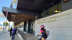 El Instituto Social de la Marina est�n en la avenida de Beiramar