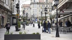 Vista de la calle Calvo Sotelo, donde se sit�an algunas de las rentas m�s altas de A Estrada.