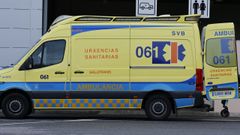 Foto de archivo de una ambulancia en un centro sanitario mari�ano