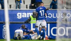 Gol Joselu Real Oviedo Rayo Majadahonda.Los futbolistas azules celebran el 4-3 de Joselu